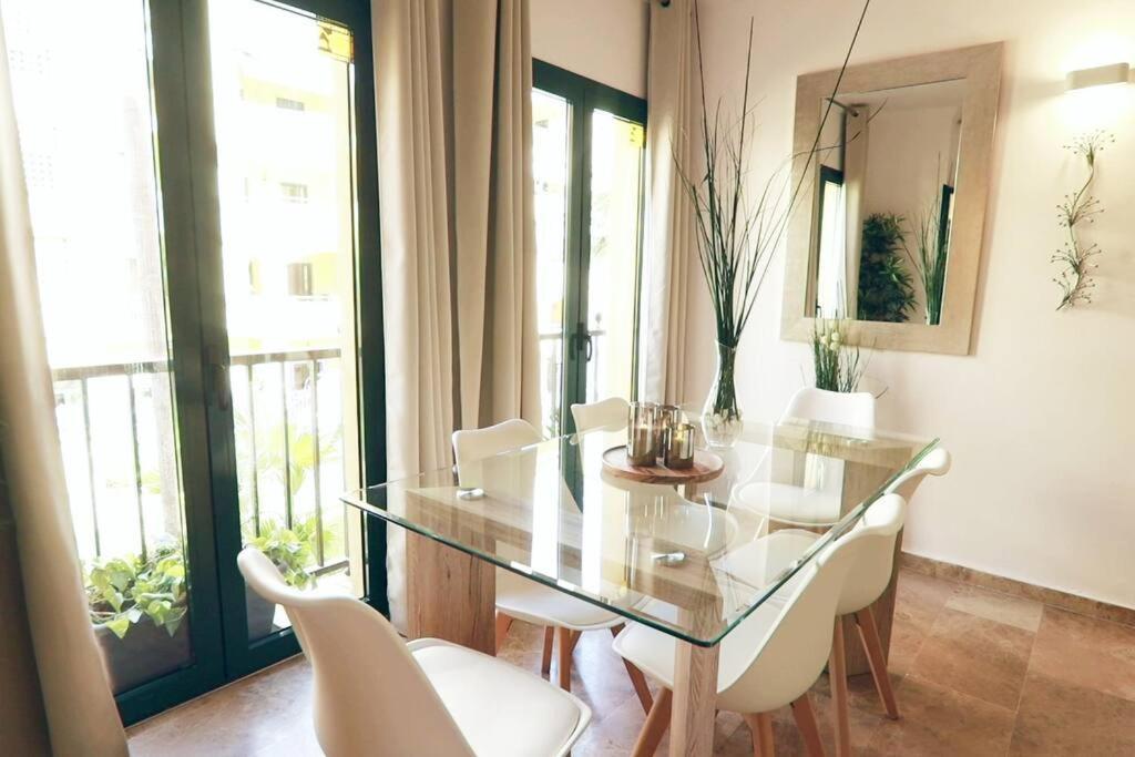 Contemporary, Luxury Living In The Location *