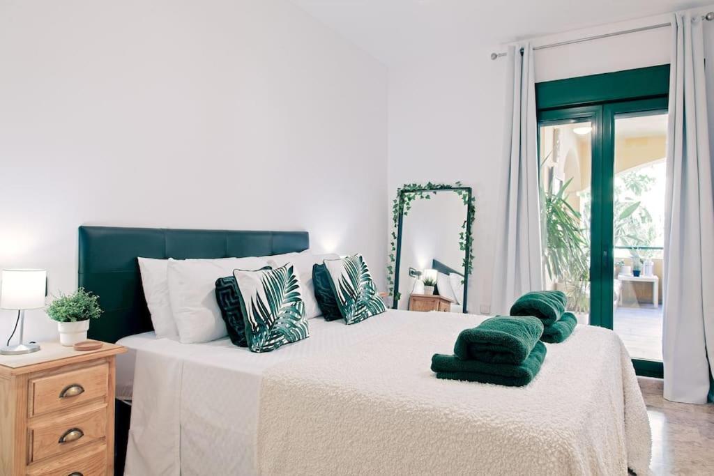 Lejlighed Contemporary, Luxury Living In The Location